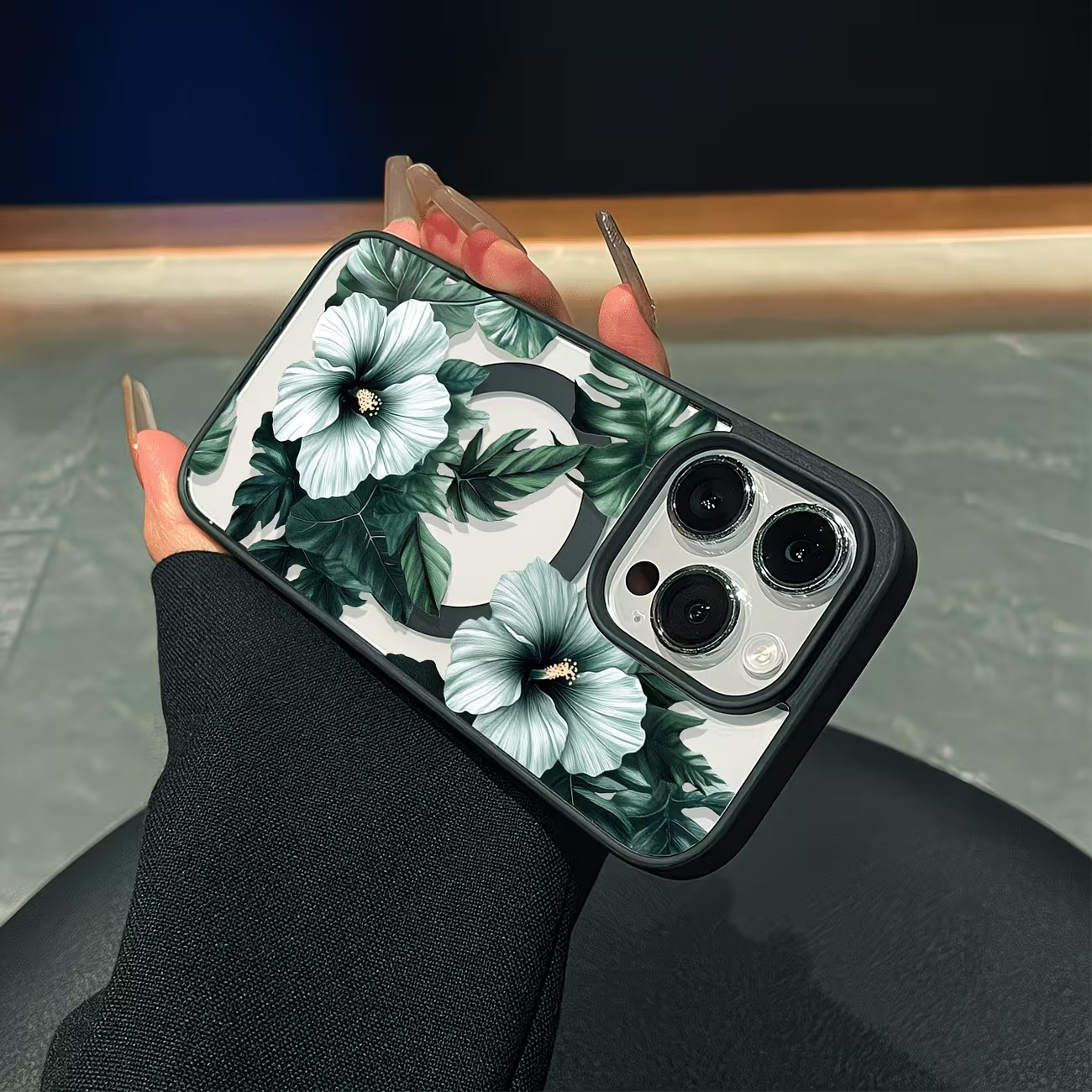 Green Floral Print Phone Case  – Magnetic Phone Case recenzja i cena